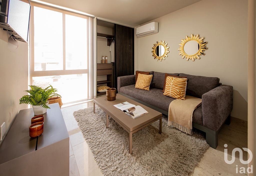 Casa en venta en ZOI Santa Anita junto a Plaza Galerias de López Mateos Sur