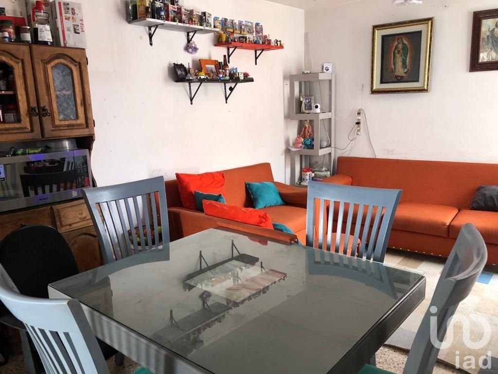 Edificio en Venta para inversionistas con 6 departamentos