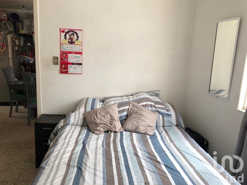 Edificio en Venta para inversionistas con 6 departamentos