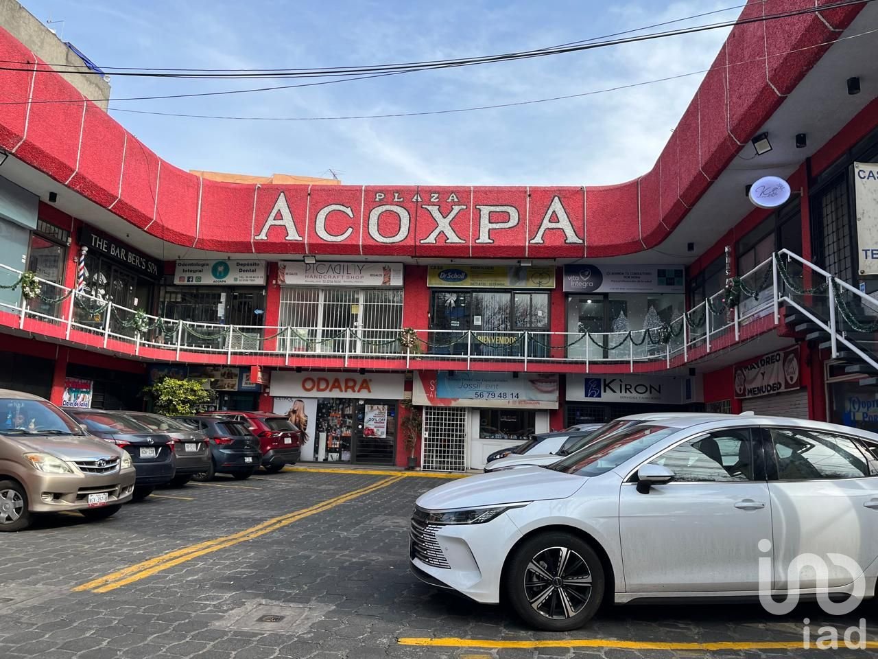 VENDO LOCAL 48 M2 EN PLAZA ACOXPA