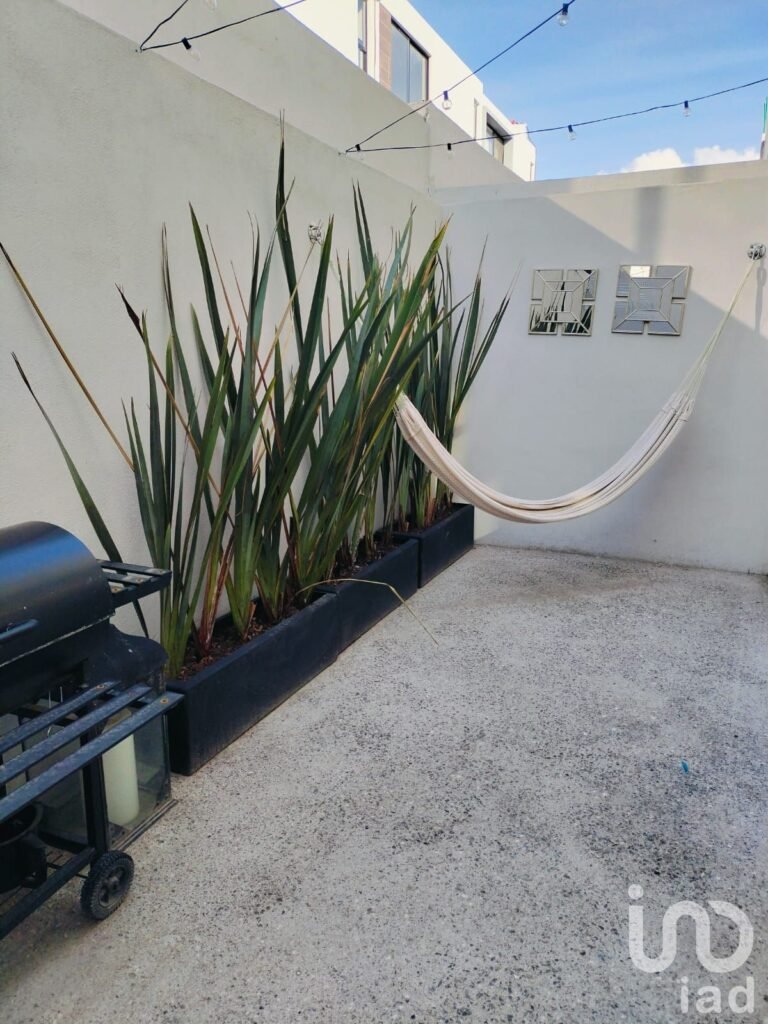 CASA NUEVA CON RECAMARA Y BAÑO COMPLETO EN PB, EN PUEBLITO COLONIAL CERCA DE PLAZA CONSTITUYENTES