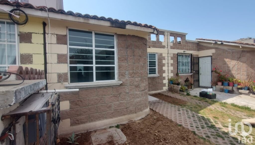 CASA EN VENTA EN FRACCIONAMIENTO LOS TUZOS,PACHUCA,HGO.