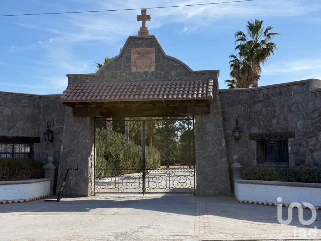 Terreno residencial premium  Alamos de Senecú