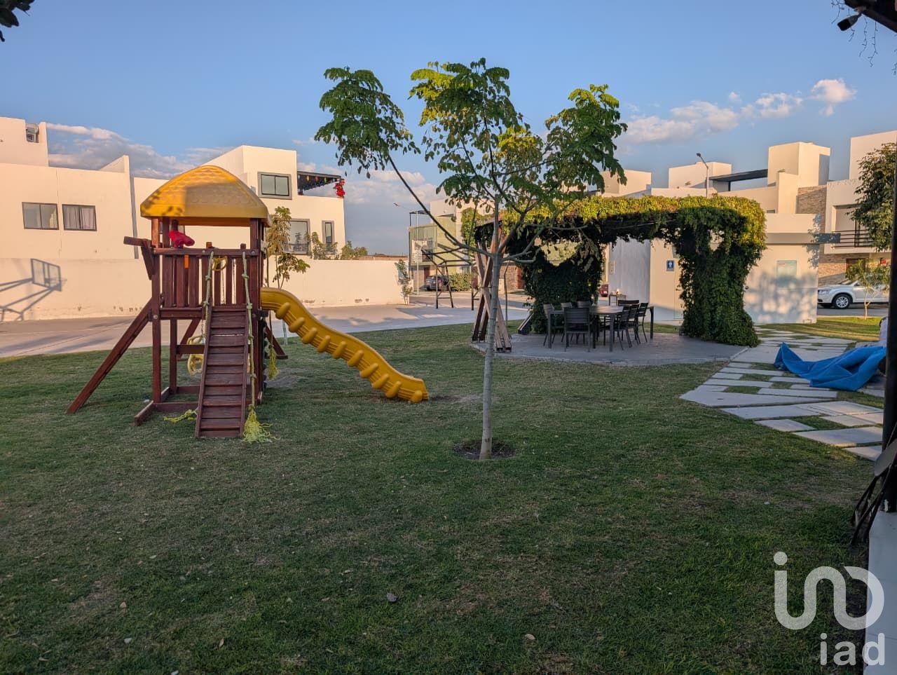 casa en venta Civital, cercania a Campestre, universidad de celaya, liverpool casa en venta Civital, cercania a Campestre, universidad de celaya, liverpool