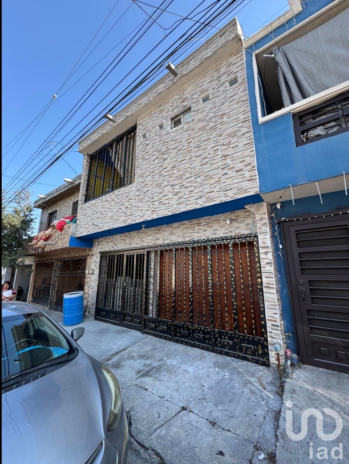 Casa en Venta en Col Balcones de Huinala, Apodaca N.L. (NEGOCIABLE)