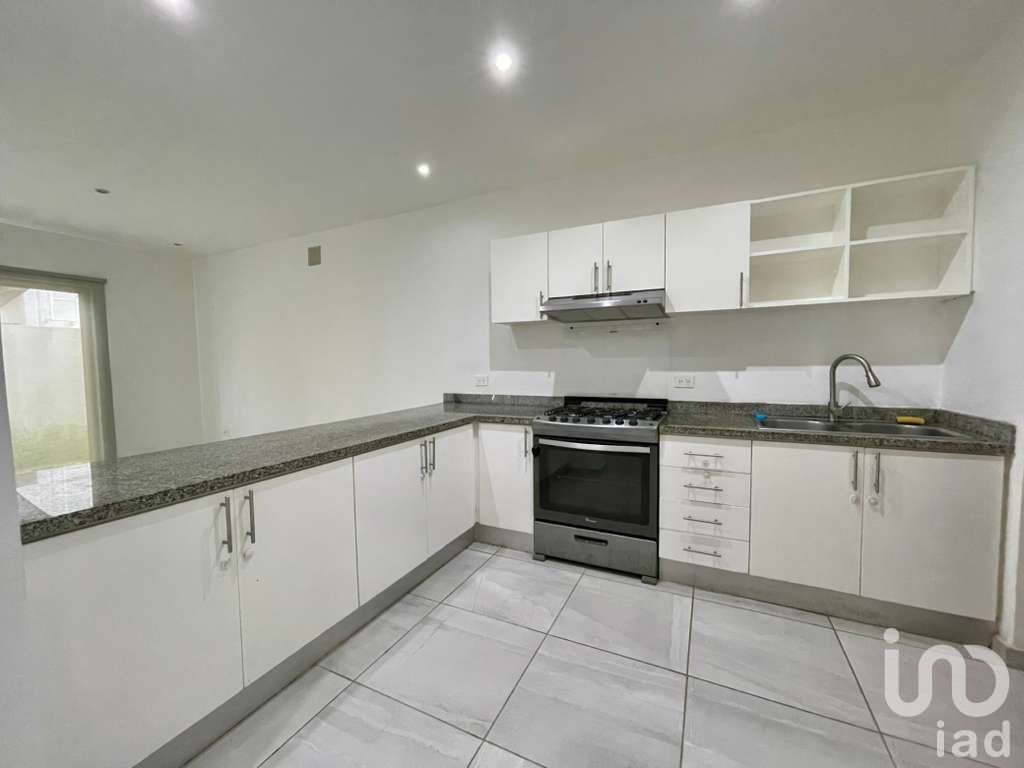 VENTA  DE CASA EN  LONG ISLAND CANCUN, AV. HUAYACAN