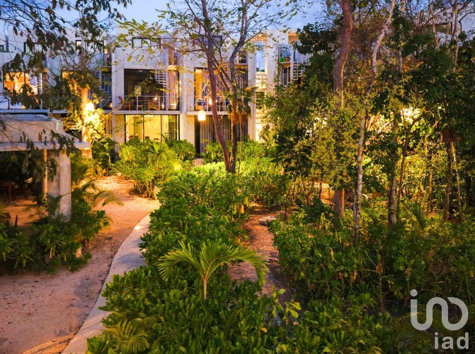 Departamento en venta en Tulum con 2 recámaras y amenidades