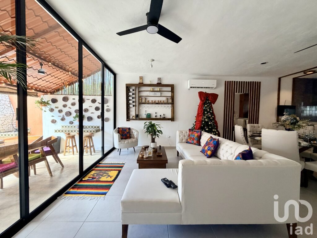 CASA EN VENTA DE UN SOLO PISO EN KANÁN CONKAL, YUCATAN