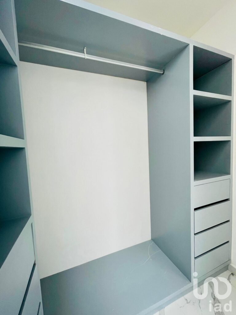 VENTA  DE CASA EN RESIDENCIAL ARBOLADA CANCUN, AV HUAYACAN.