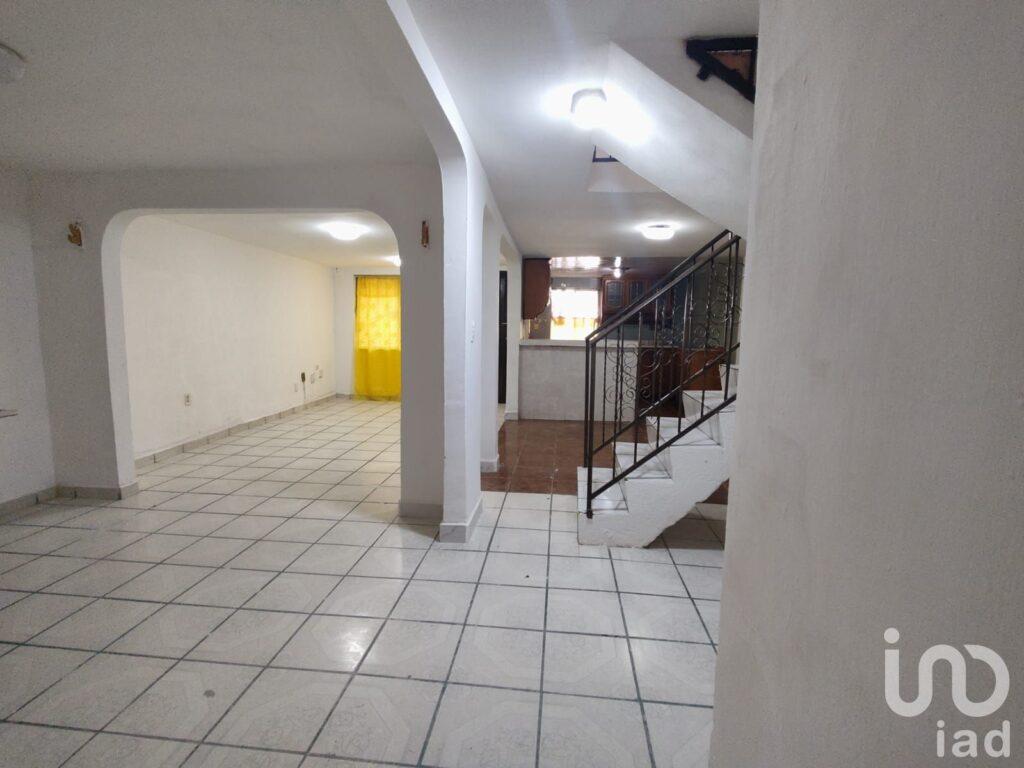 Casa en Venta en Hogares Obreros de 5 recamaras y 2 baños