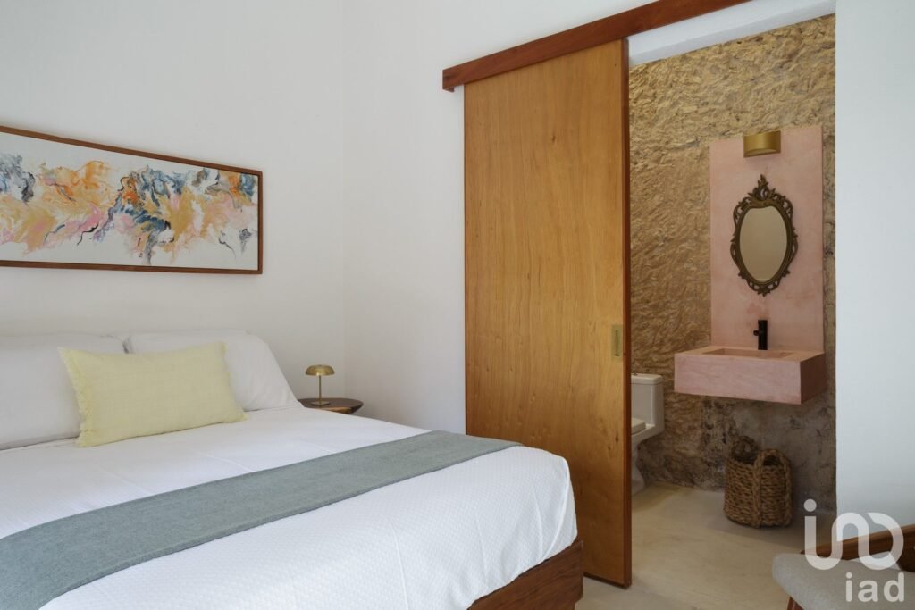 CASA EN VENTA EN MÉRIDA CENTRO, CASA LUCIERNAGA EN SAN SEBASTIAN.