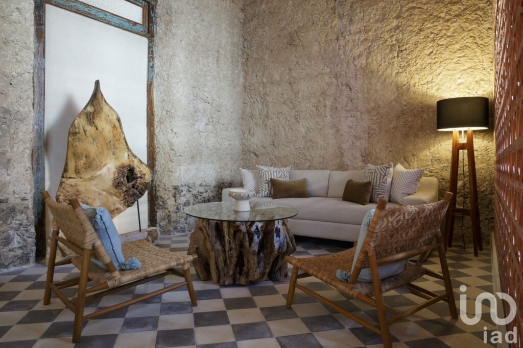 CASA EN VENTA EN MÉRIDA CENTRO, CASA LUCIERNAGA EN SAN SEBASTIAN.