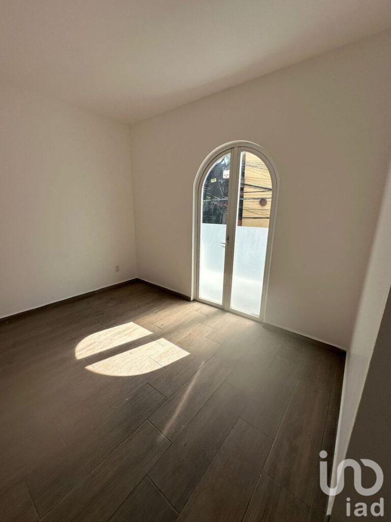 Casa en Renta para oficinas en la del valle