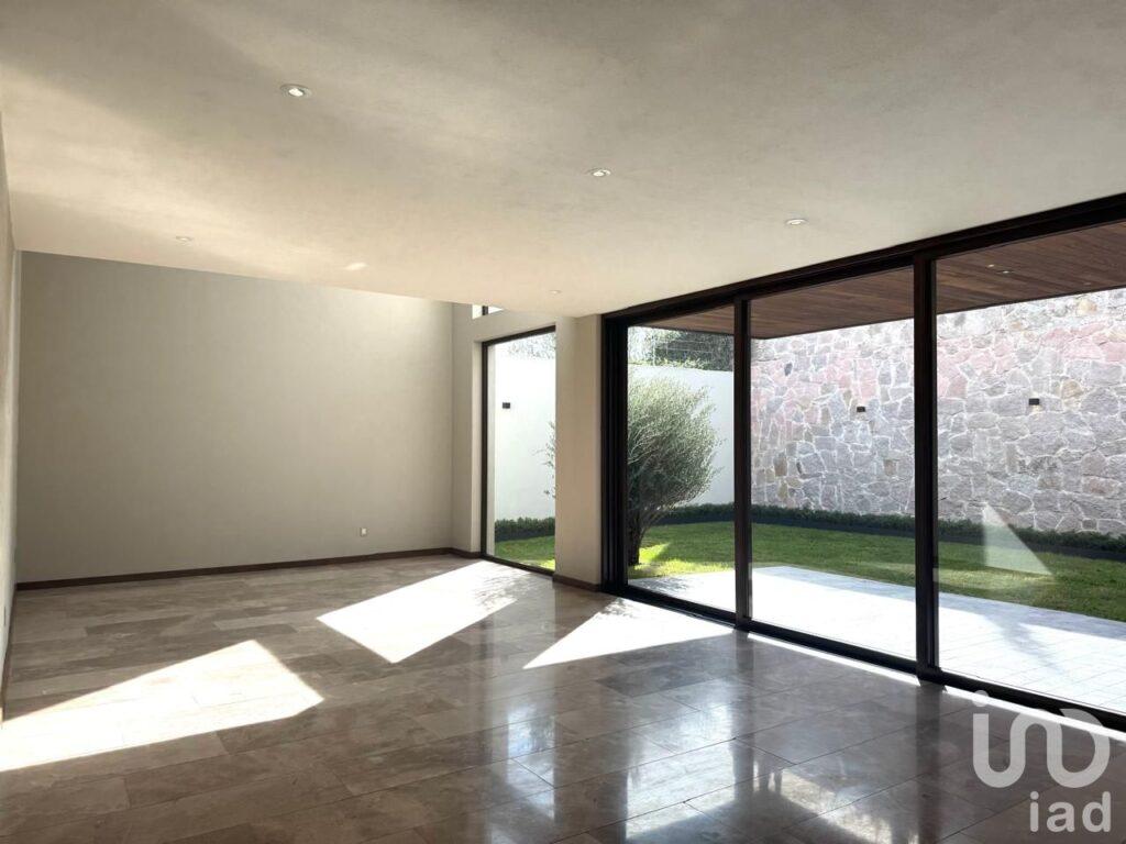 Residencia en Venta en el Club de Golf La Loma, SLP