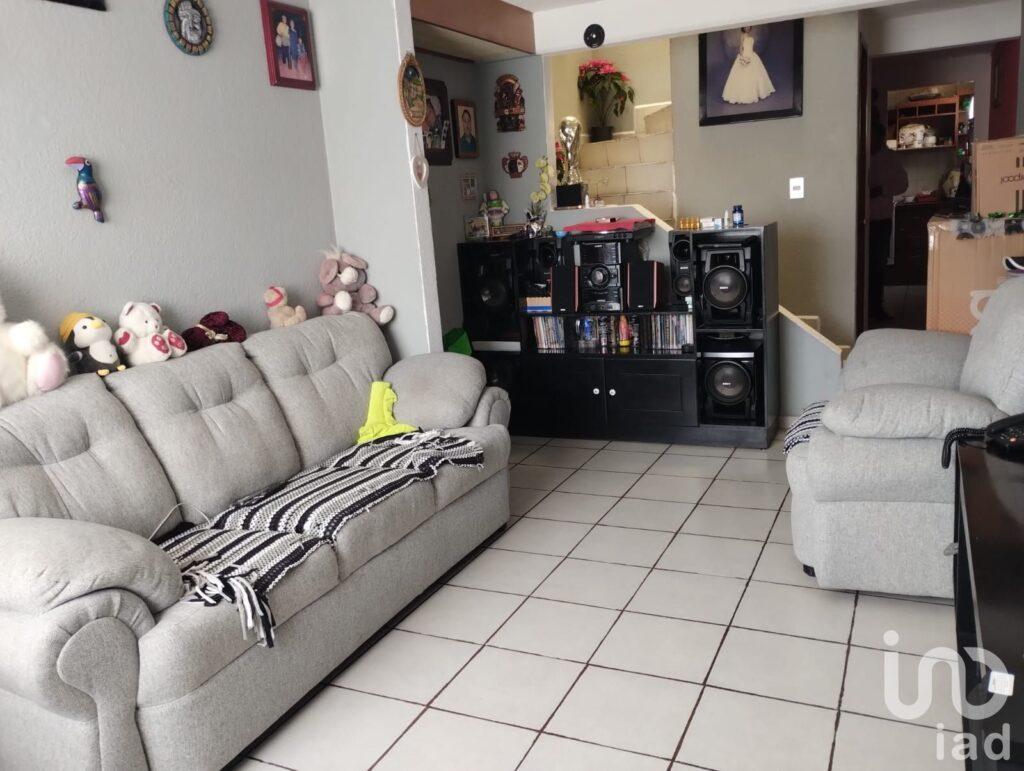 VENDO CASA TECAMAC HEROES 6 A SECCION , ESTADO DE MEXICO.