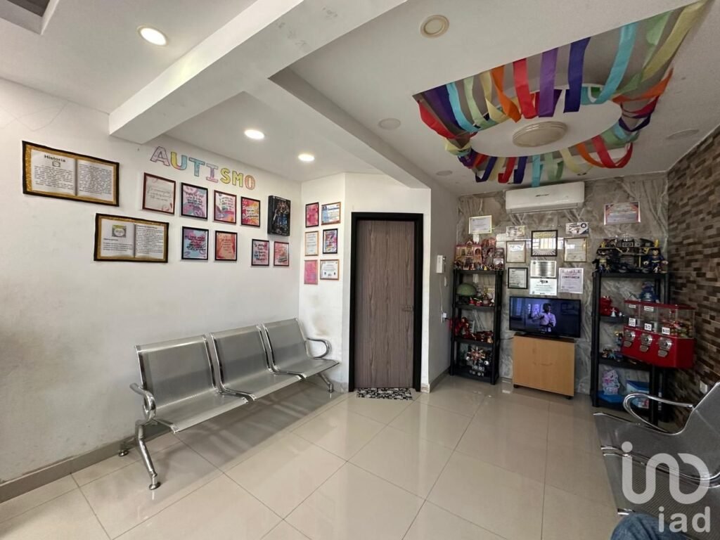 CLINICA EN VENTA UBICADA EN LOS PORTALES MAZATLAN