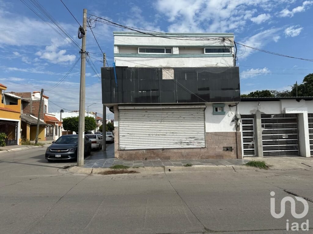 CLINICA EN VENTA UBICADA EN LOS PORTALES MAZATLAN