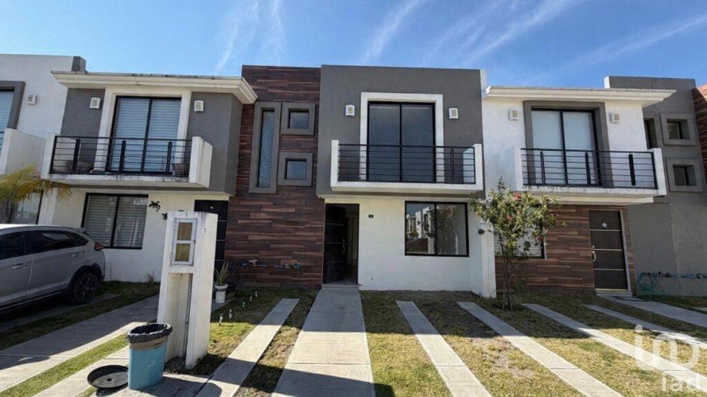 CASA EN VENTA SAN FRACISCO OCOTLÁN, PUEBLA DANF: 538582