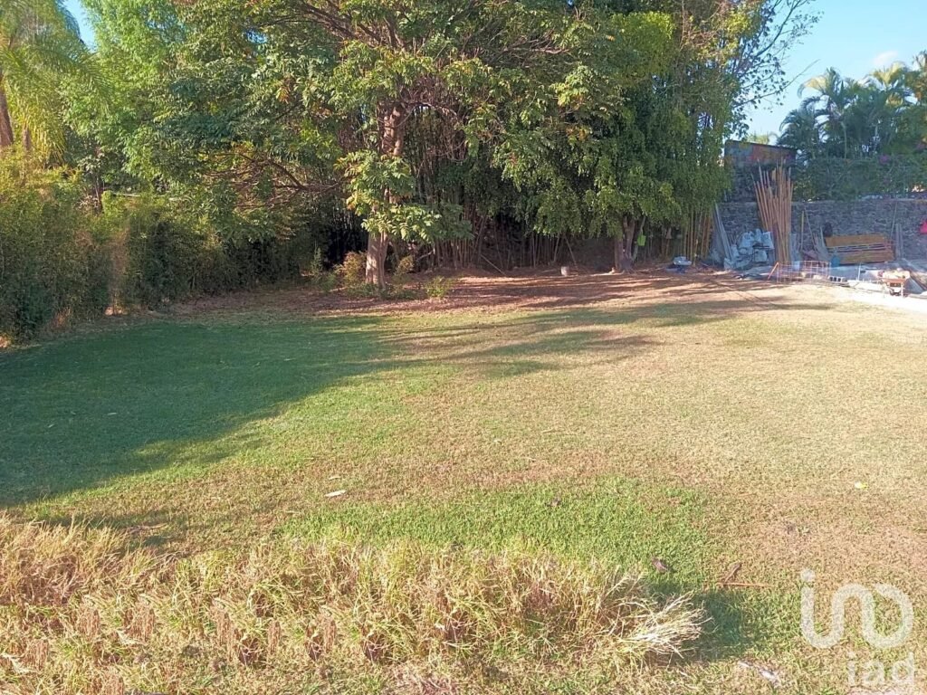 Magnífico Terreno en Venta en José Parres, Dentro de Condominio con Amenidades y Seguridad