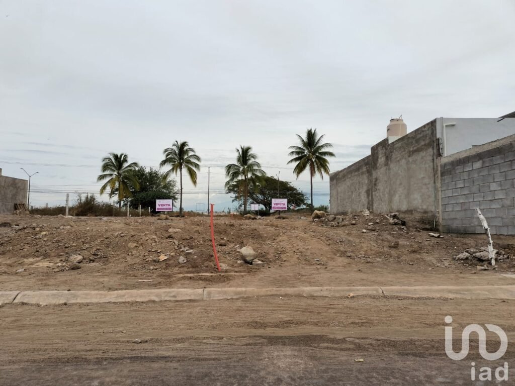 Terreno Habitacional cerca del DIF. Lote 17