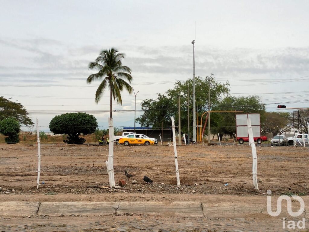 Terreno Habitacional cerca del DIF. Lote 17