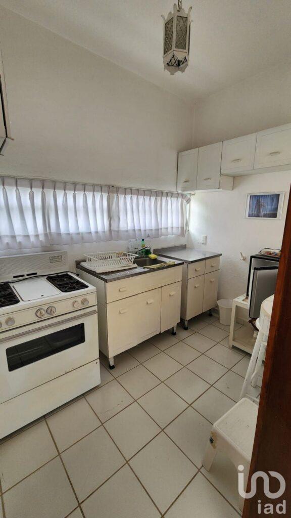 Casa en venta en Fraccionamiento Mirador, Oaxtepec. Morelos