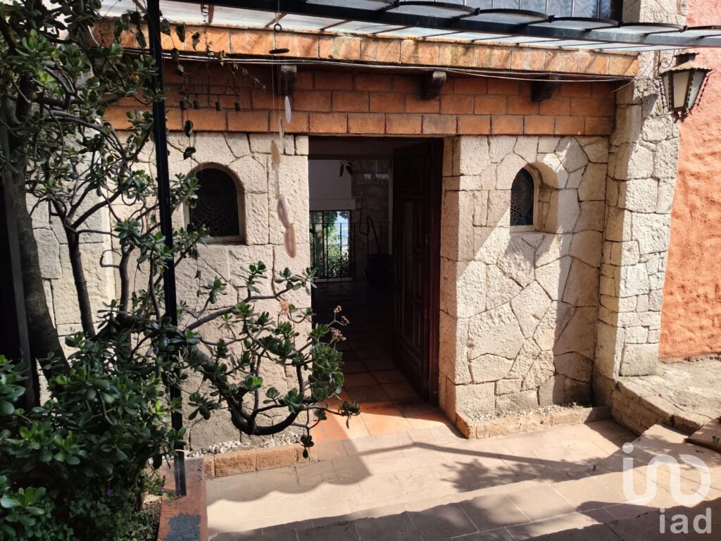 Casa en venta en San Miguel Xicalco, Tlalpan, Ciudad de México con vista panorámica