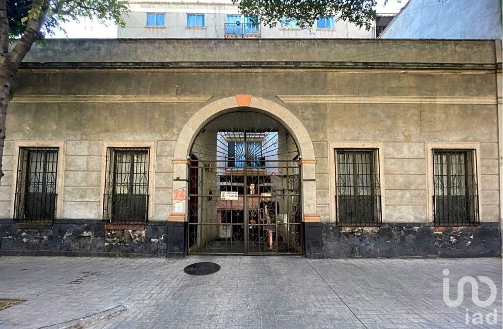 DEPARTAMENTO EN VENTA EN GABINO BARREDA, COL. SAN RAFAEL, CUAUHTEMOC, CDMX
