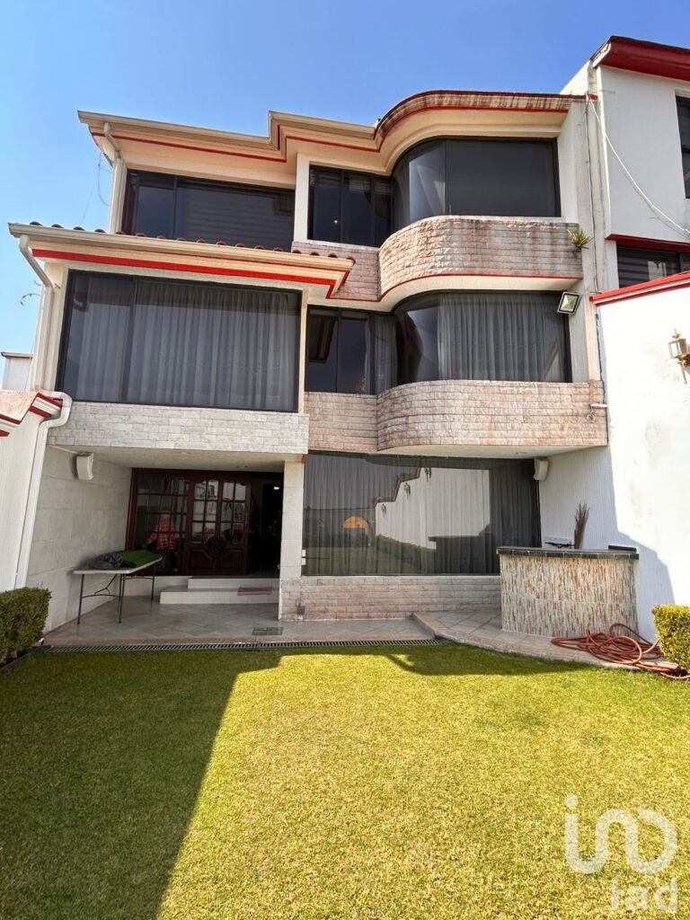 Venta casa fuentes de satelite