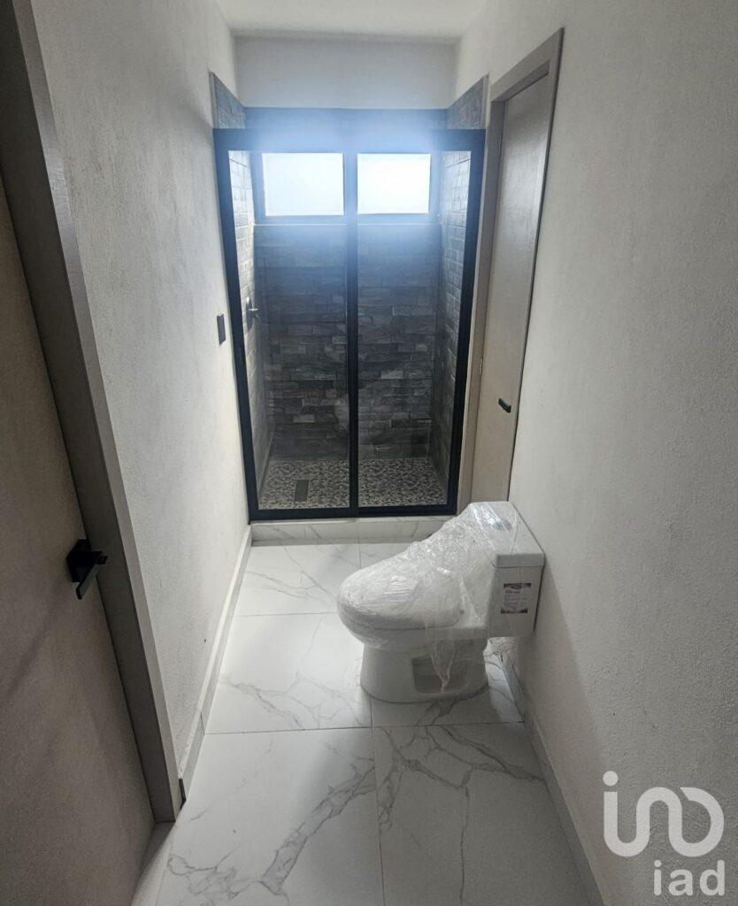 Casa En Venta En Fraccionamiento Cerrado Cerca a Plaza San Diego