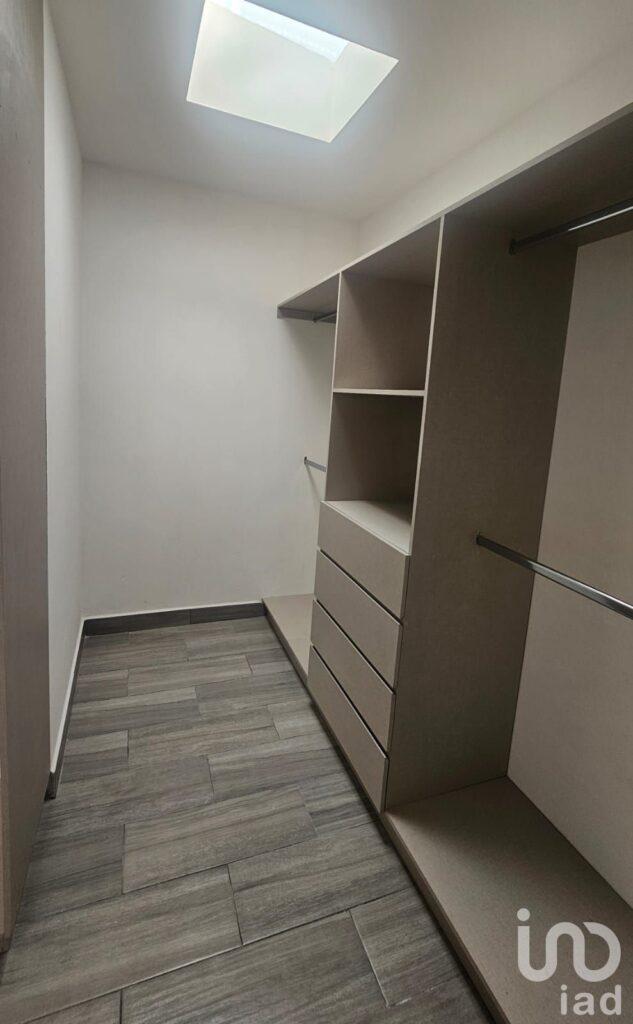 Casa En Venta En Fraccionamiento Cerrado Cerca a Plaza San Diego