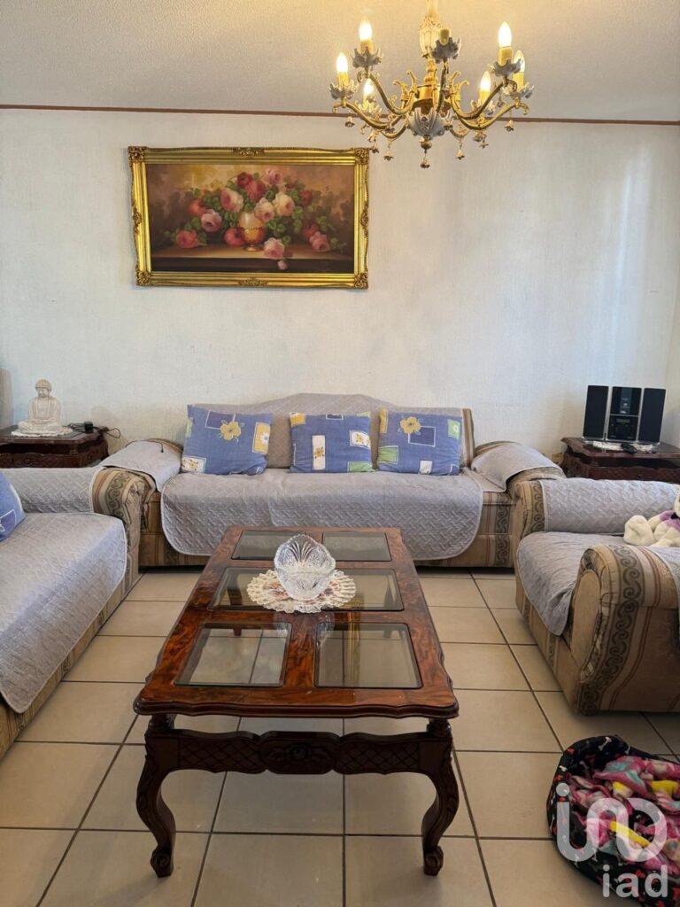 CASA EN VENTA EN CORREGIDORA