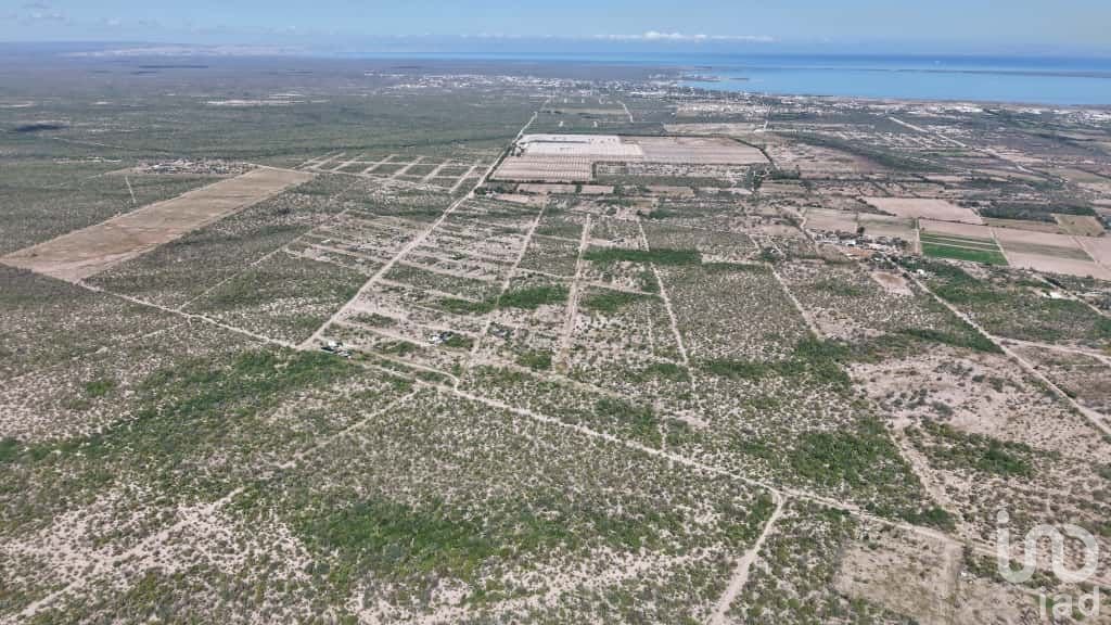 Venta de Terrenos 1,500m2 Chametla