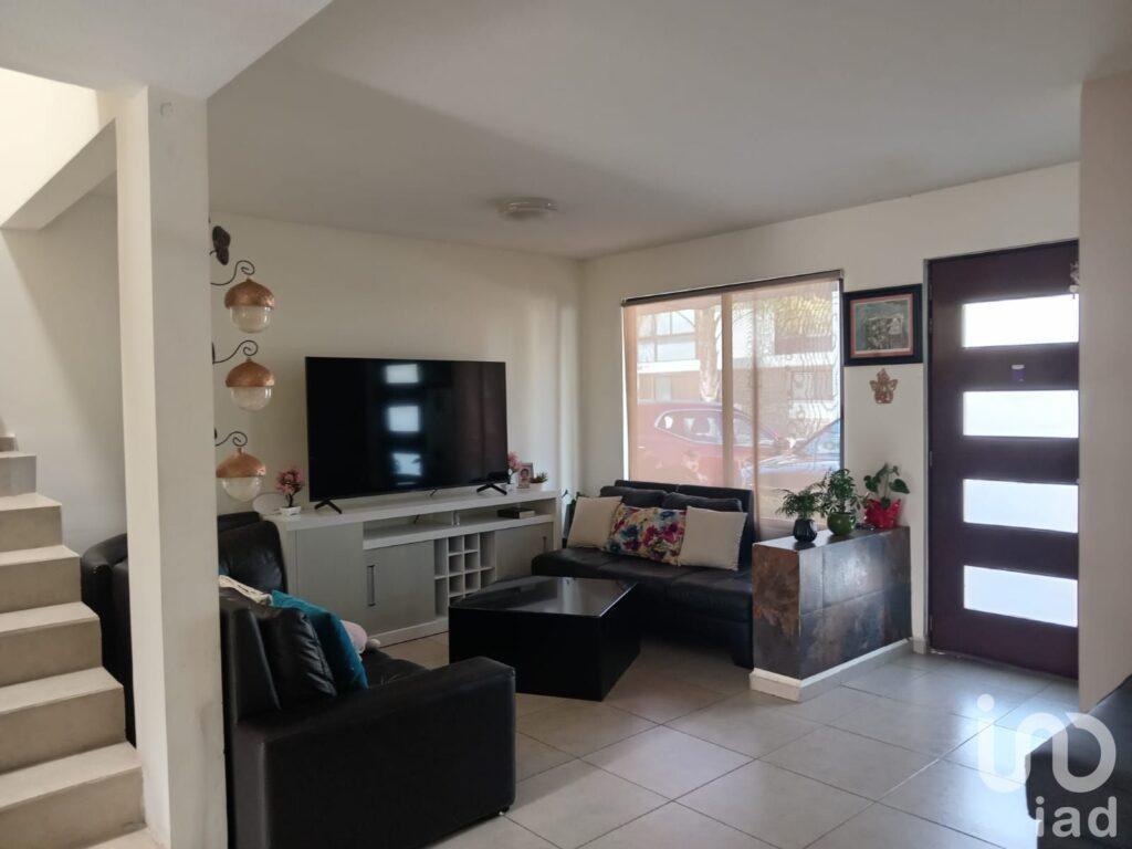 CASA EN VENTA 3 RECAMARAS EL REFUGIO