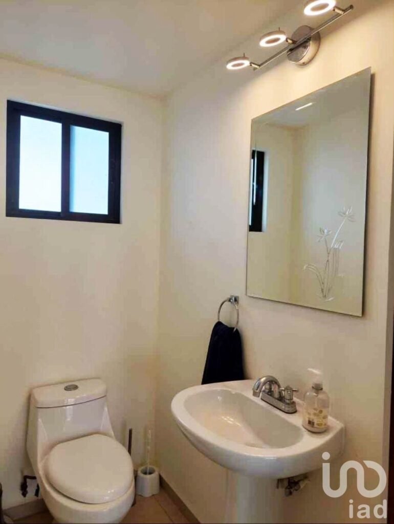 RENTA CASA AMUEBLADA CON AMENIDADES