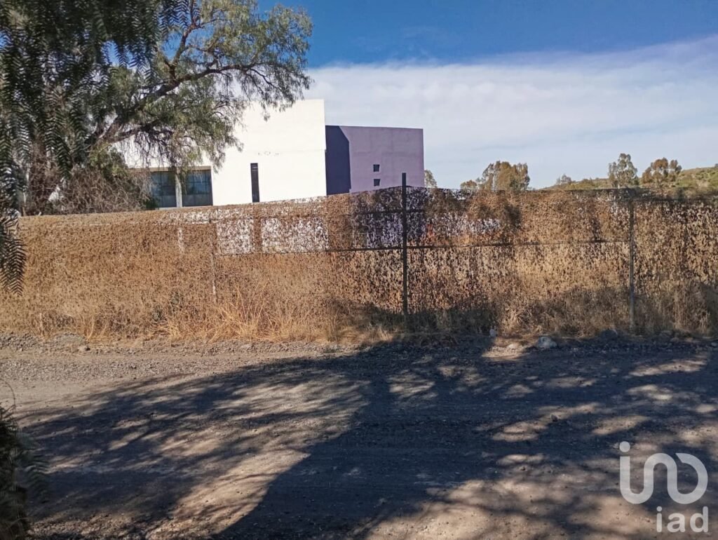 VENTA DE TERRENO A UN COSTADO DE LA UPP CERCA DE ZEMPOALA 8 HA