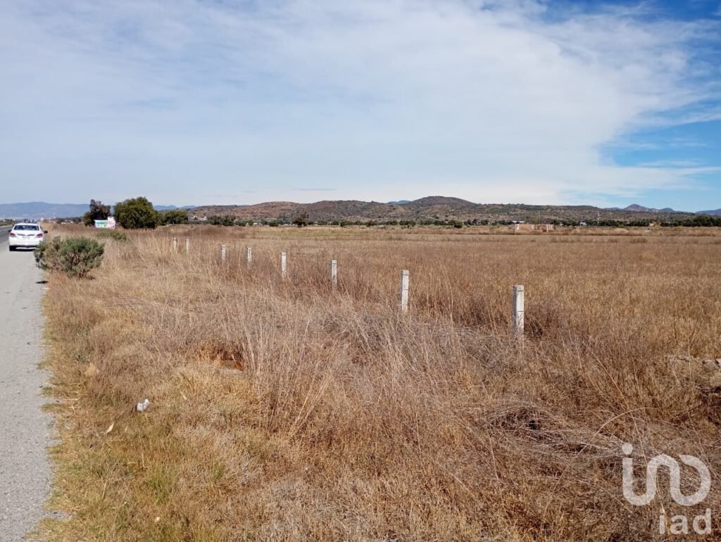 VENTA DE TERRENO A UN COSTADO DE LA UPP CERCA DE ZEMPOALA 8 HA