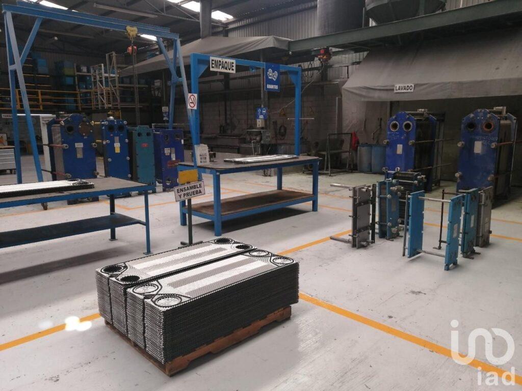 Bodega Industrial  en Celaya, Gto. (Fracc. Ind. El Vergel) Venta con inquilino (Activo en operación)