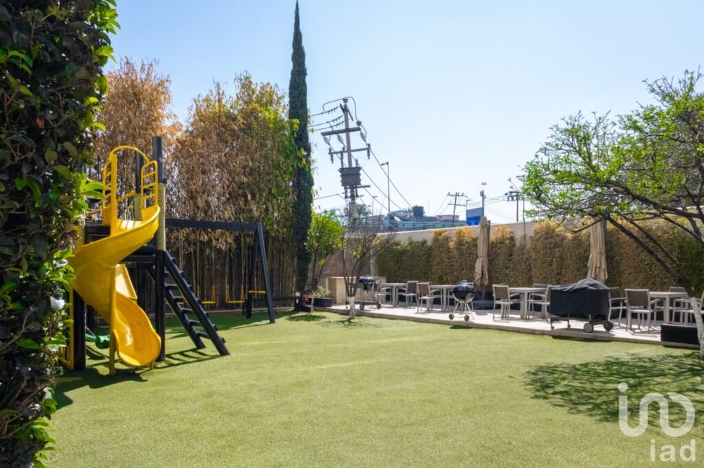 Inmejorable Ubicación contra esquina de Televisa San Angel