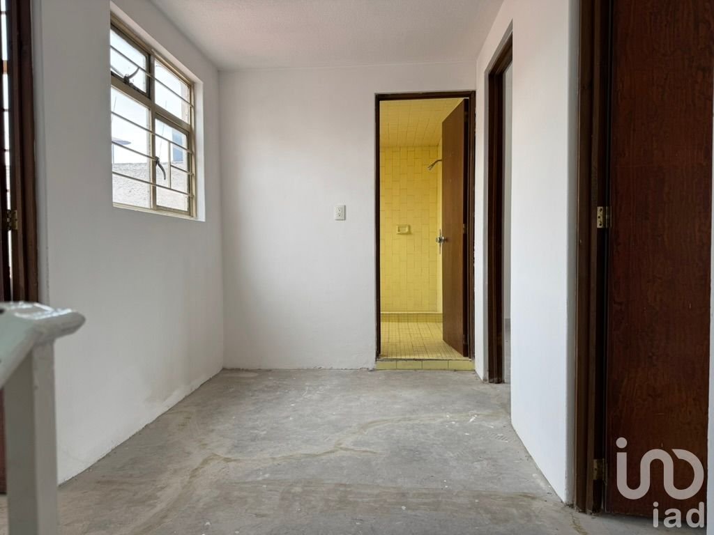 Casa 1 en Venta en Clavel, Casa Blanca, Metepec, México