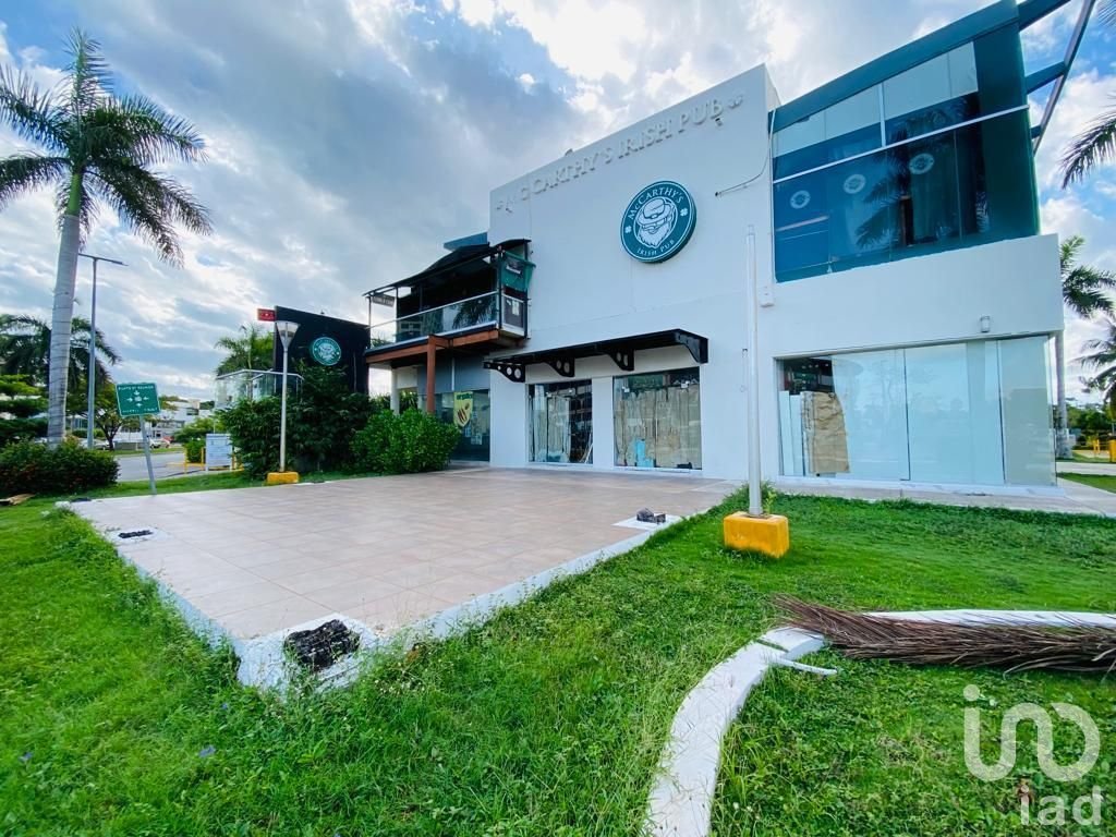 RENTA DE  LOCAL COMERCIAL  FRENTE A BONAMPAK Y AV. SAYIL