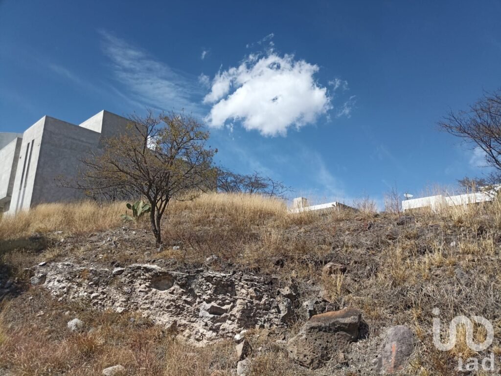 VENTA TERRENO REAL DE JURIQUILLA CASCADAS DEL ENCANTO