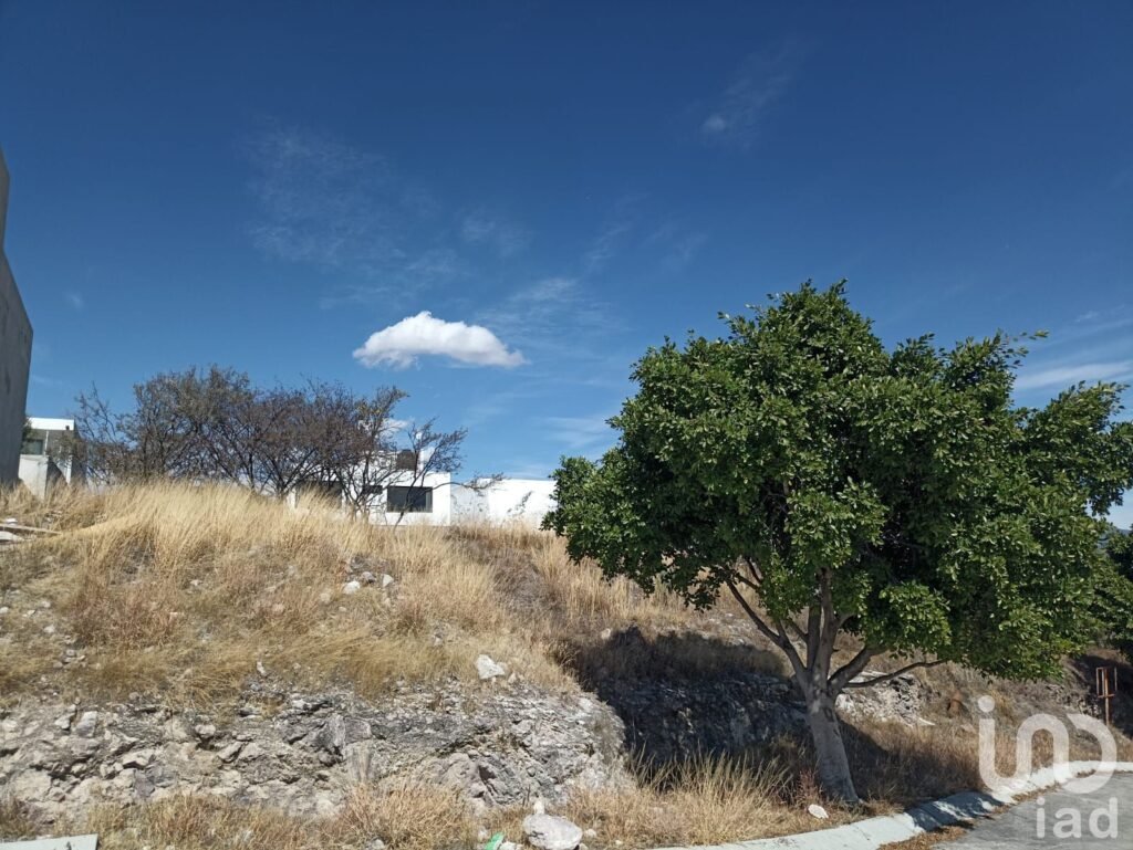 VENTA TERRENO REAL DE JURIQUILLA CASCADAS DEL ENCANTO