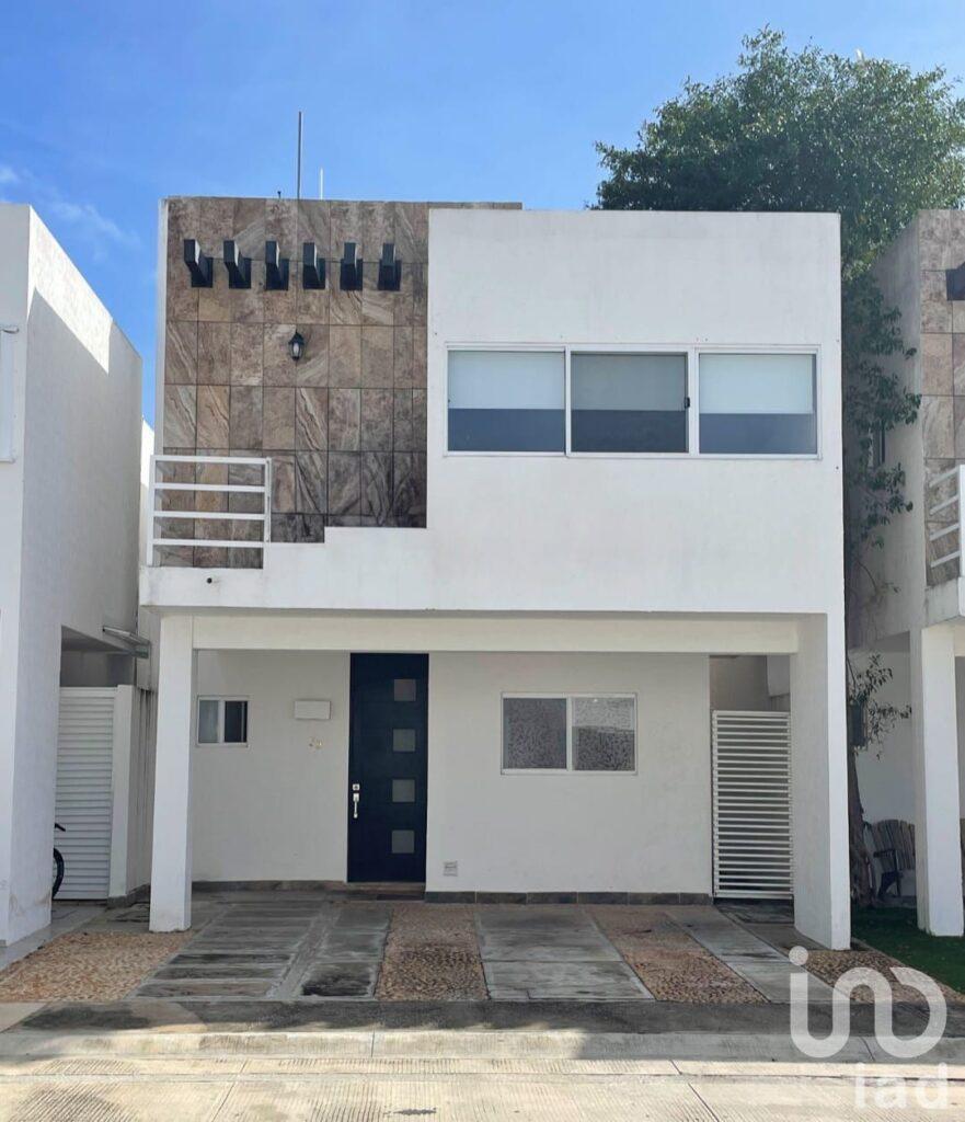 CASA EN VENTA