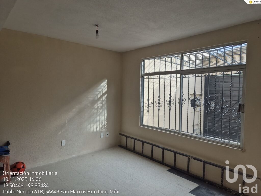 Casa en Venta en San Marcos Huixtoco (zona Poetas San Buenaventura)