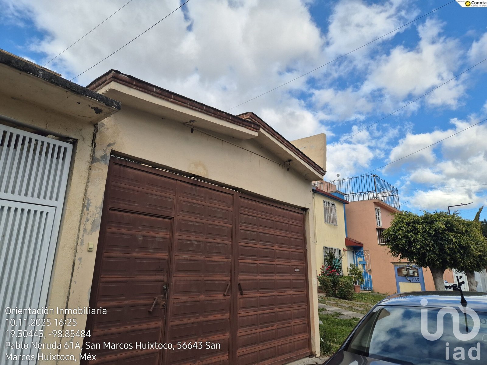 Casa en Venta en San Marcos Huixtoco (zona Poetas San Buenaventura)