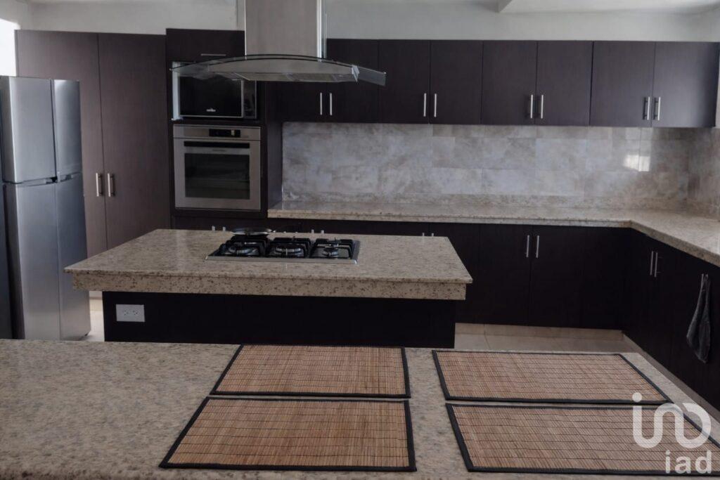 VENTA DE CASA EN RANCHO CORTES EN CUERNAVACA