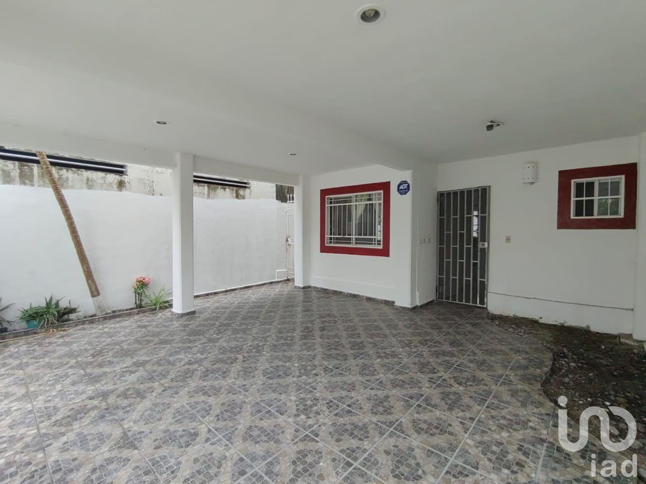 CASA EN RENTA EN JARDINES DE BONAMPAK SM. 77 CANCUN, Q.ROO