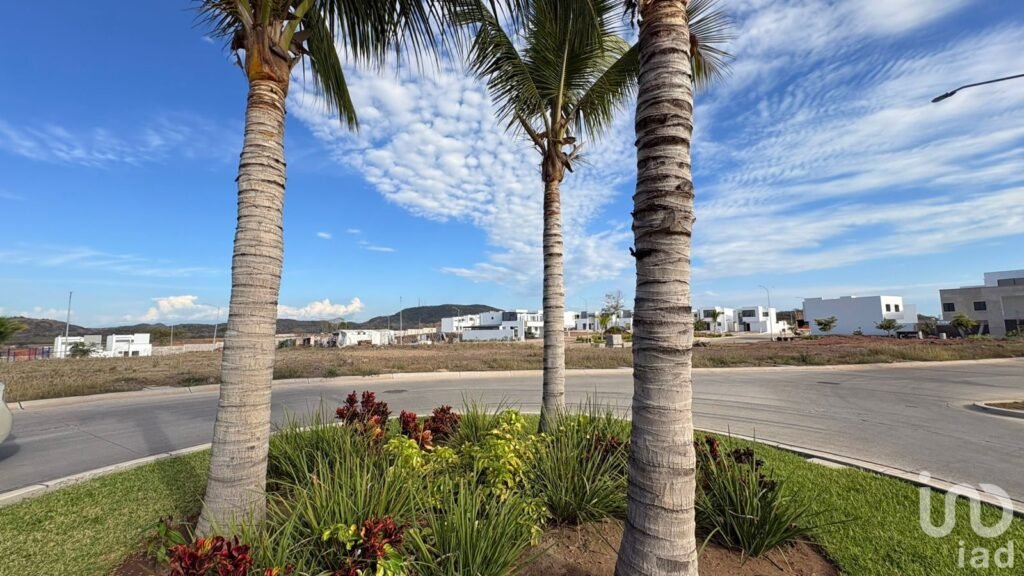 Terreno en Venta en Sonterra Residencial