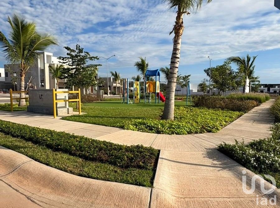 Terreno en Venta en Sonterra Residencial